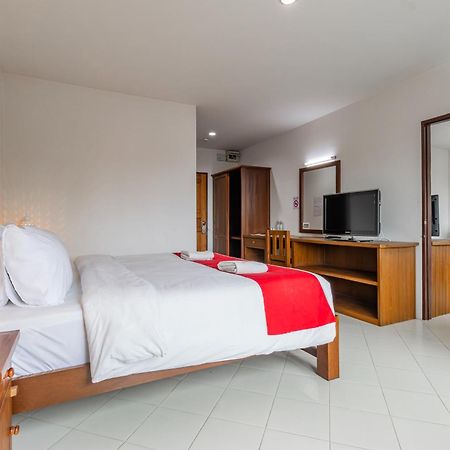 Budget Stars Hotel Chiang Mai Exterior photo