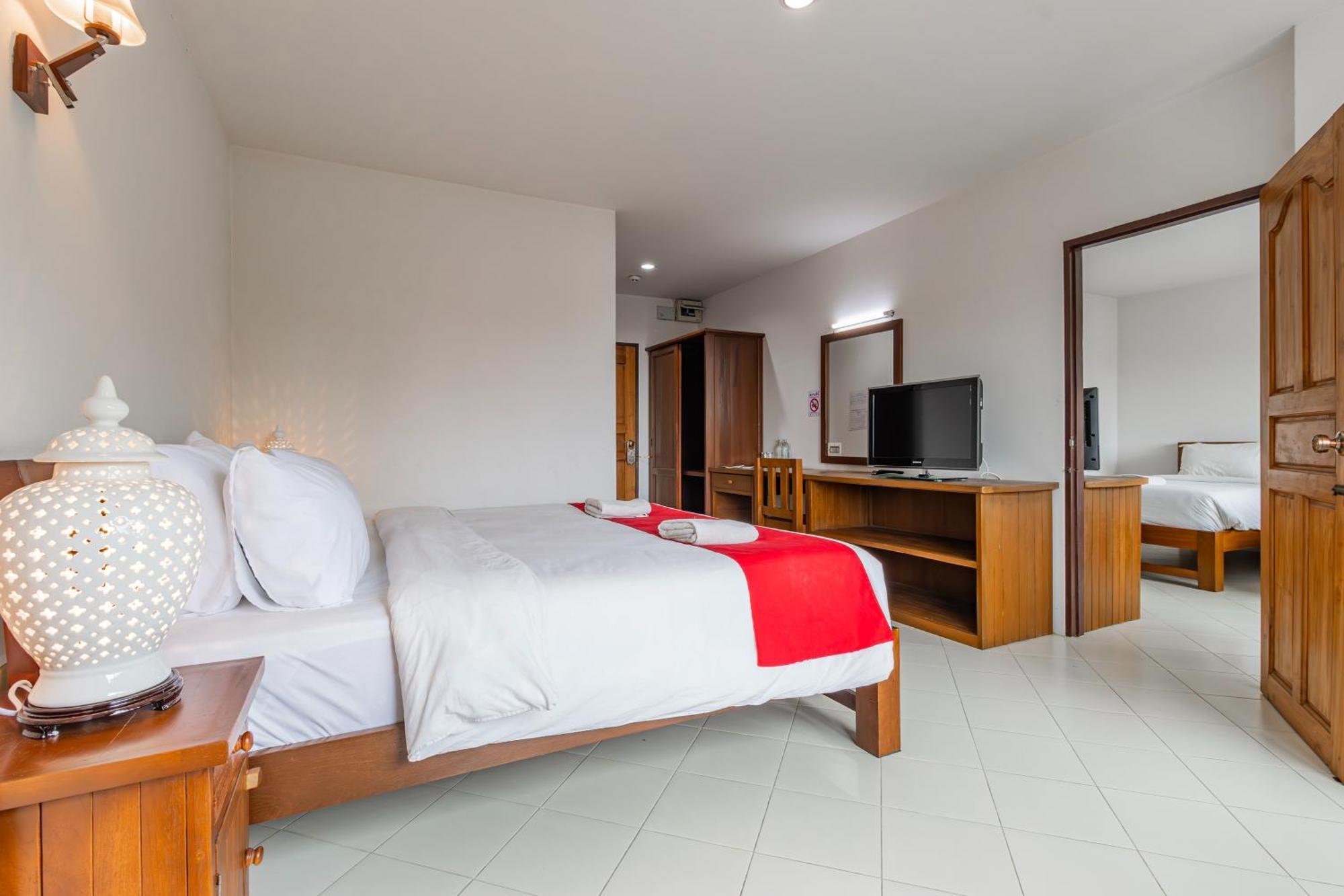Budget Stars Hotel Chiang Mai Exterior photo