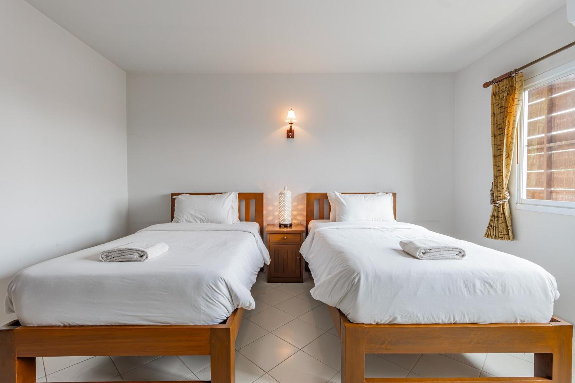 Budget Stars Hotel Chiang Mai Exterior photo