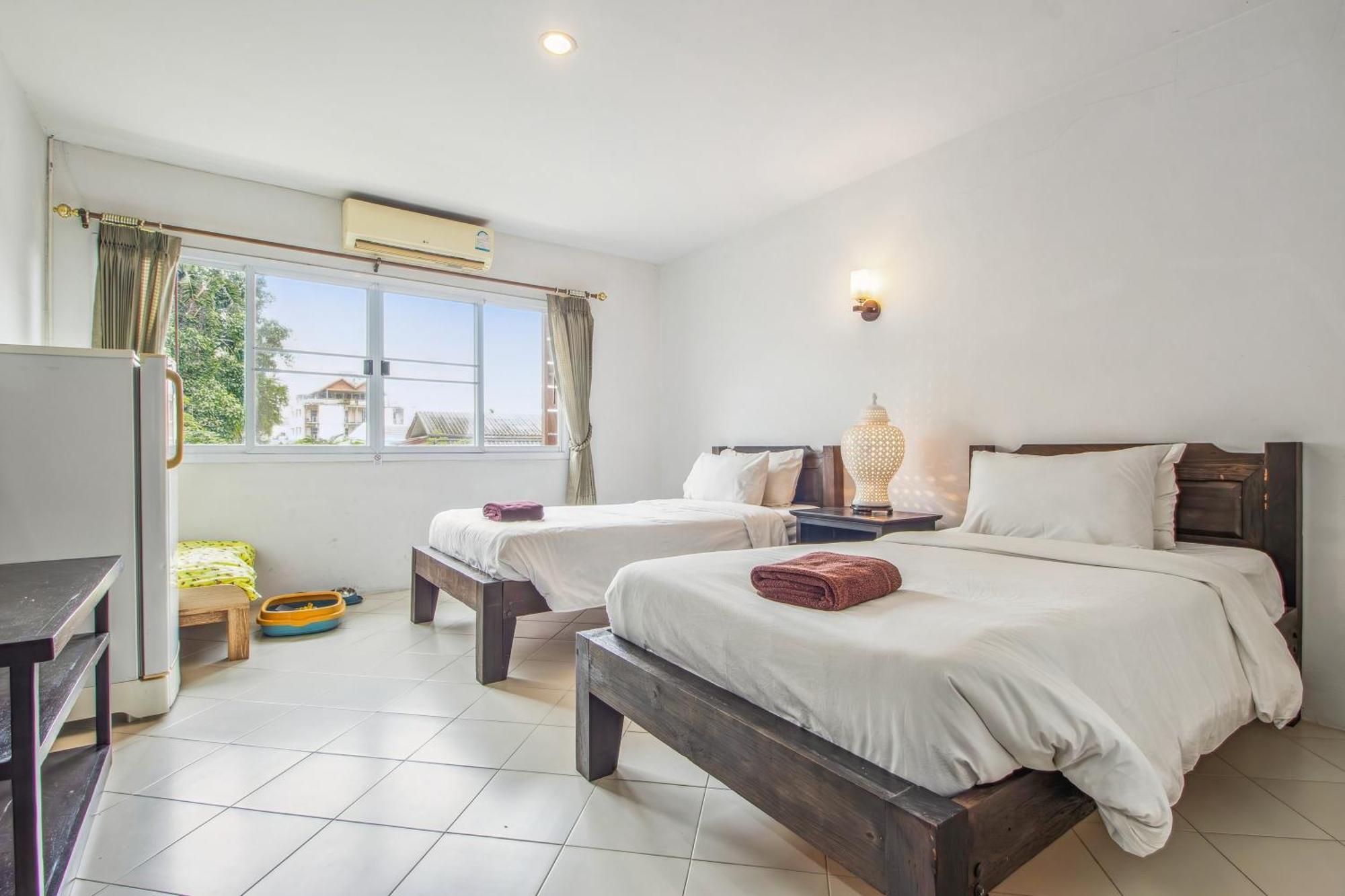 Budget Stars Hotel Chiang Mai Exterior photo