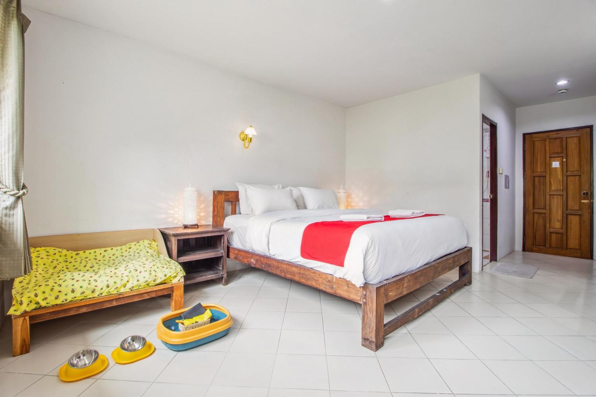 Budget Stars Hotel Chiang Mai Exterior photo