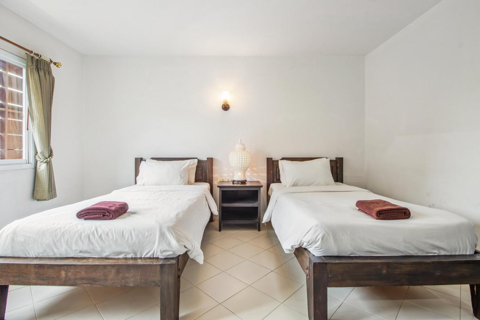 Budget Stars Hotel Chiang Mai Exterior photo